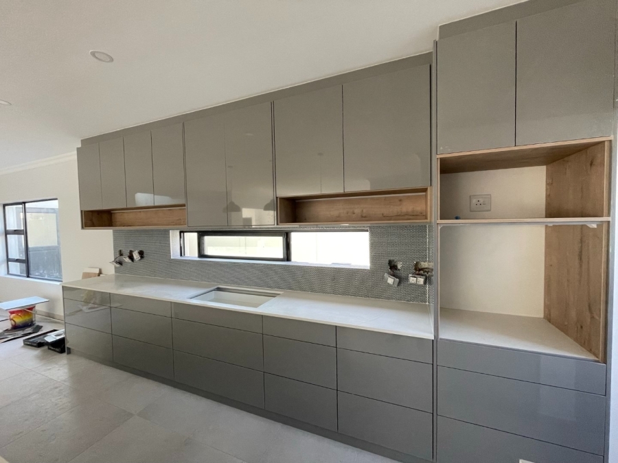 4 Bedroom Property for Sale in Sandown Western Cape